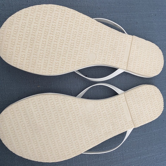 TKEES LILY Beach Vegan Thong Flip Flop Sandals - Picture 7 of 11